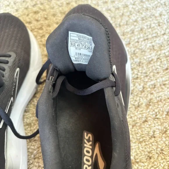 Brooks Glycerin 21 Black White Womens, Size 9.5 - Picture 2 of 9